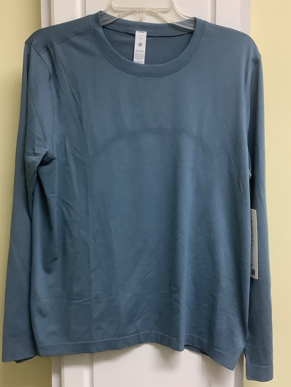 Lululemon Swiftly Relaxed Long Sleeve Tee in Steel Blue NWT